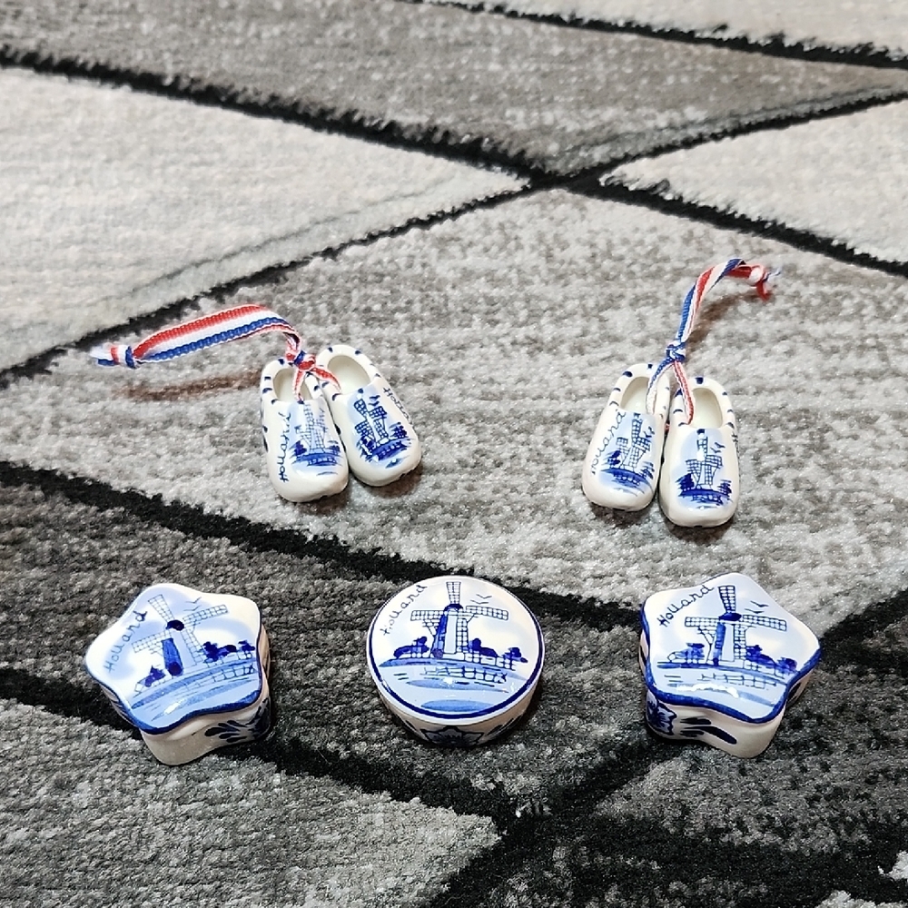 VINTAGE MINI DELFT BLUE HAND-PAINTED DUTCH HOLLAND CLOGS & WINDMILL TRINKETBOXES